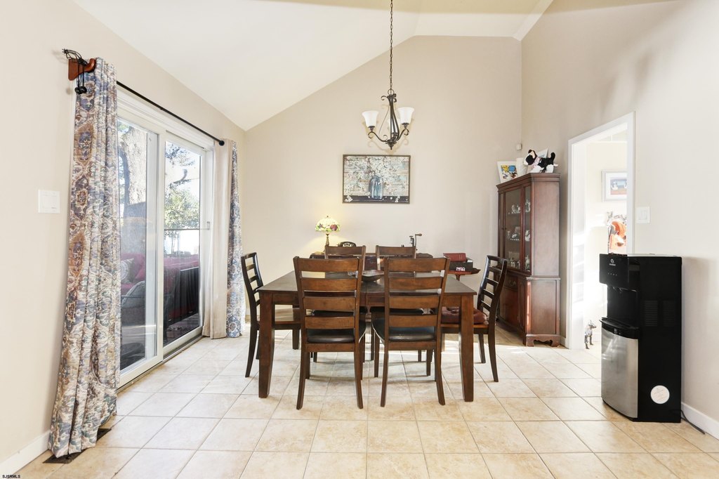 Linwood, New Jersey, 08221, United States, 5 Bedrooms Bedrooms, ,3.5 BathroomsBathrooms,Residential,Forsale,1994001