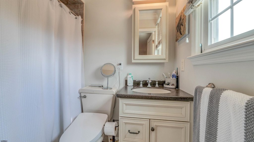 Margate, New Jersey, 08402, United States, 3 Bedrooms Bedrooms, ,2.5 BathroomsBathrooms,Residential,Forsale,2004115