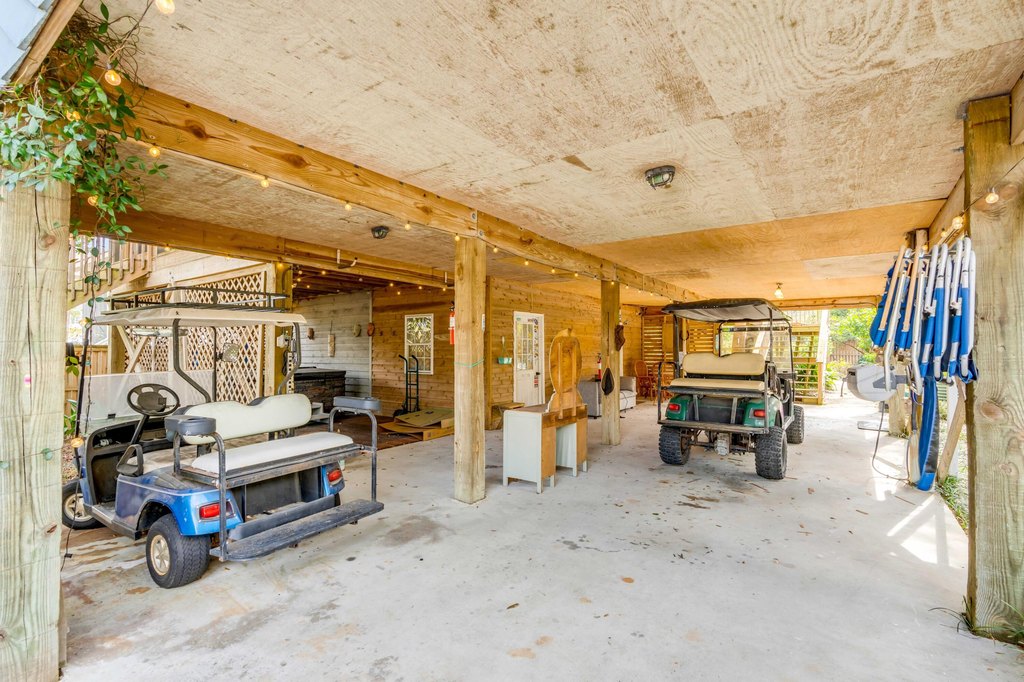 Folly Beach, South Carolina, 29439, United States, 4 Bedrooms Bedrooms, ,2 BathroomsBathrooms,Residential,Forsale,1985965