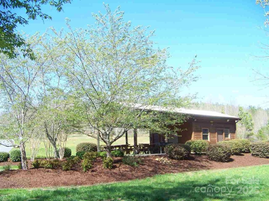 Rutherfordton, North Carolina, 28139, United States, 3 Bedrooms Bedrooms, ,2 BathroomsBathrooms,Residential,Forsale,1904894