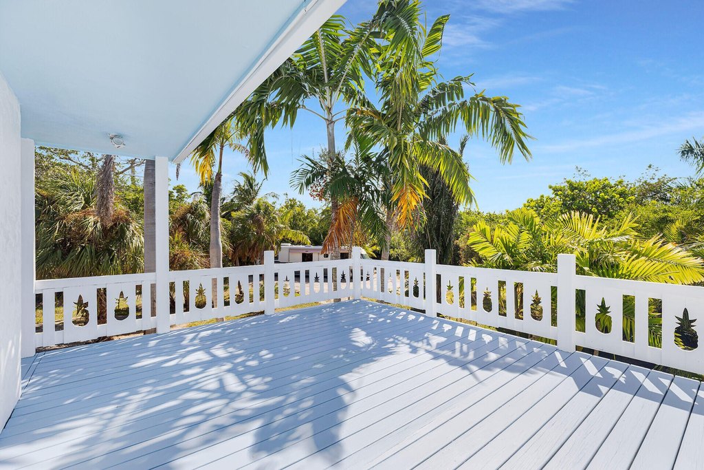 Cudjoe Key, Florida, 33042, United States, 3 Bedrooms Bedrooms, ,2 BathroomsBathrooms,Residential,Forsale,1971970