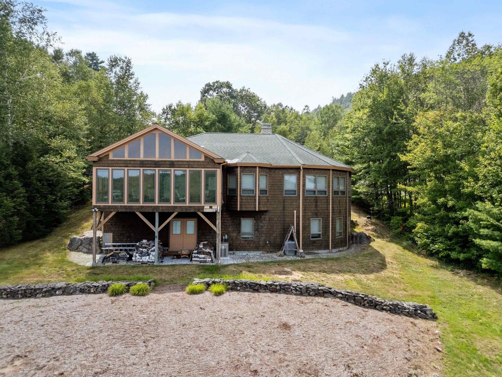 New Hampton, New Hampshire, 03256, United States, 3 Bedrooms Bedrooms, ,3 BathroomsBathrooms,Residential,Forsale,1941221