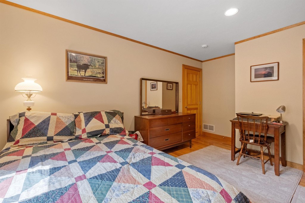 New Hampton, New Hampshire, 03256, United States, 3 Bedrooms Bedrooms, ,3 BathroomsBathrooms,Residential,Forsale,1941221