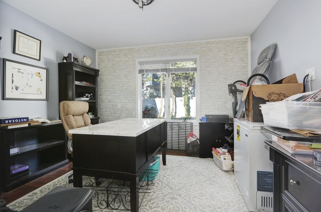 Linwood, New Jersey, 08221, United States, 5 Bedrooms Bedrooms, ,3.5 BathroomsBathrooms,Residential,Forsale,1994001