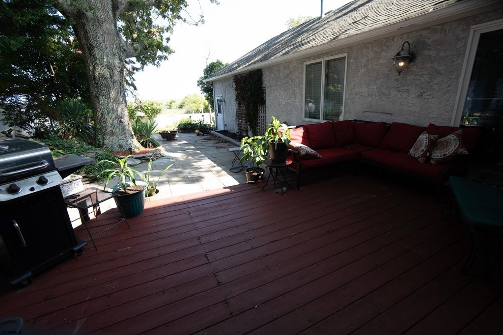 Linwood, New Jersey, 08221, United States, 5 Bedrooms Bedrooms, ,3.5 BathroomsBathrooms,Residential,Forsale,1994001