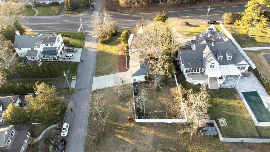 Linwood, New Jersey, 08221, United States, 5 Bedrooms Bedrooms, ,3.5 BathroomsBathrooms,Residential,Forsale,1994001