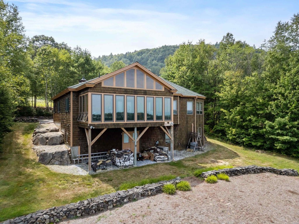 New Hampton, New Hampshire, 03256, United States, 3 Bedrooms Bedrooms, ,3 BathroomsBathrooms,Residential,Forsale,1941221