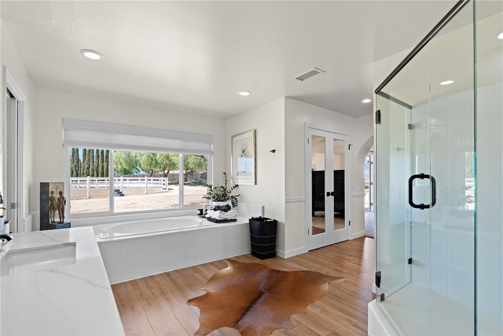 Temecula, California, 92592, United States, 3 Bedrooms Bedrooms, ,3 BathroomsBathrooms,Residential,Forsale,2001127