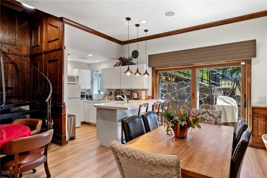 Zephyr Cove, Nevada, 89448, United States, 5 Bedrooms Bedrooms, ,6.5 BathroomsBathrooms,Residential,Forsale,1967380