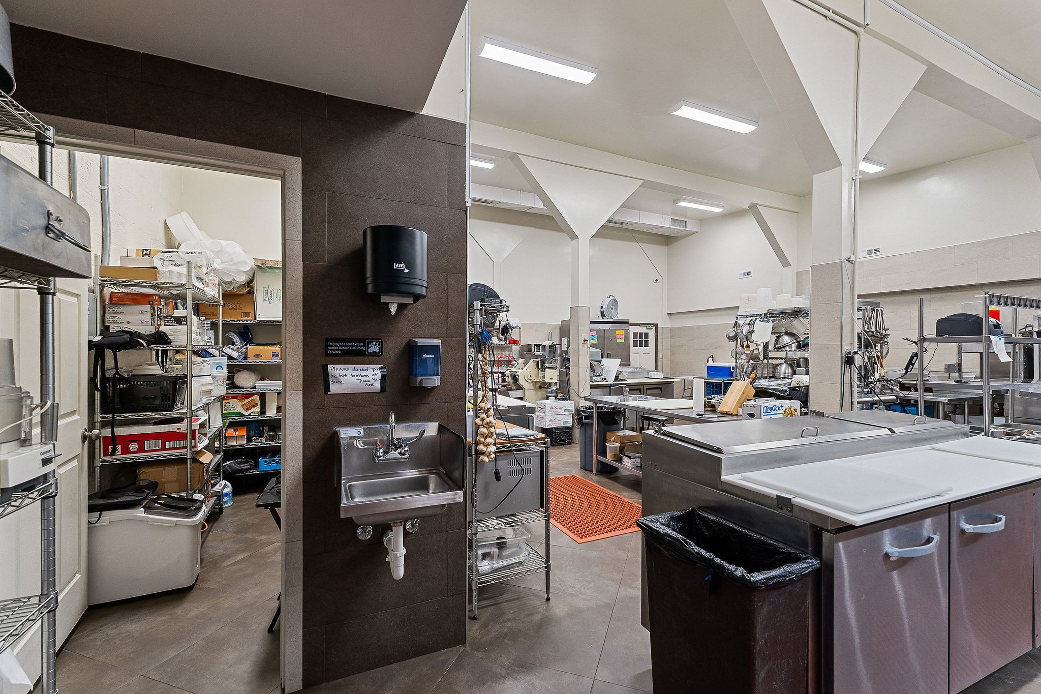 Smithville, Tennessee, 37166, United States, ,Commercial,Forsale,1999479