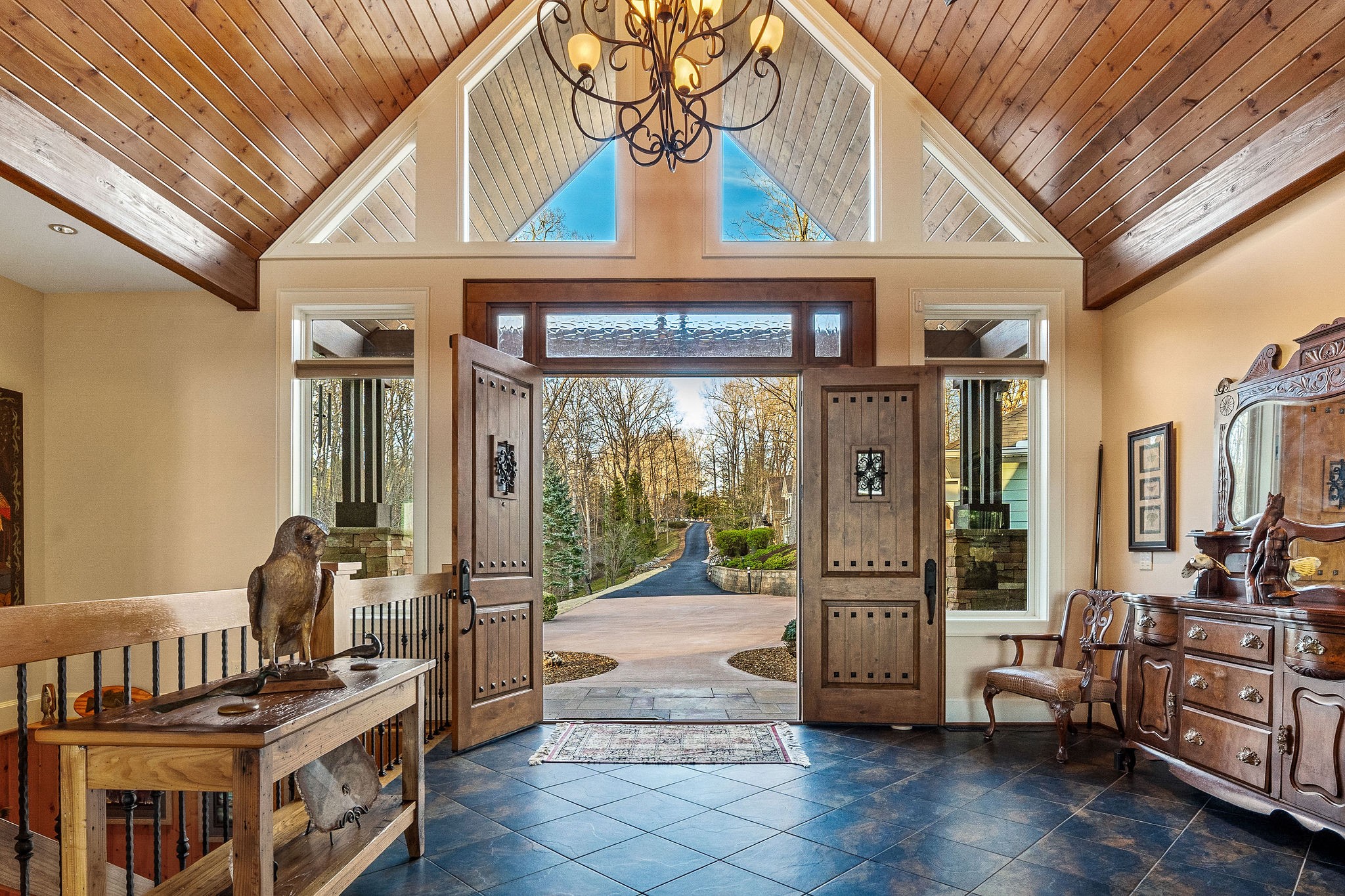 Sparta, Tennessee, 38583, United States, 3 Bedrooms Bedrooms, ,3.5 BathroomsBathrooms,Residential,Forsale,1968516