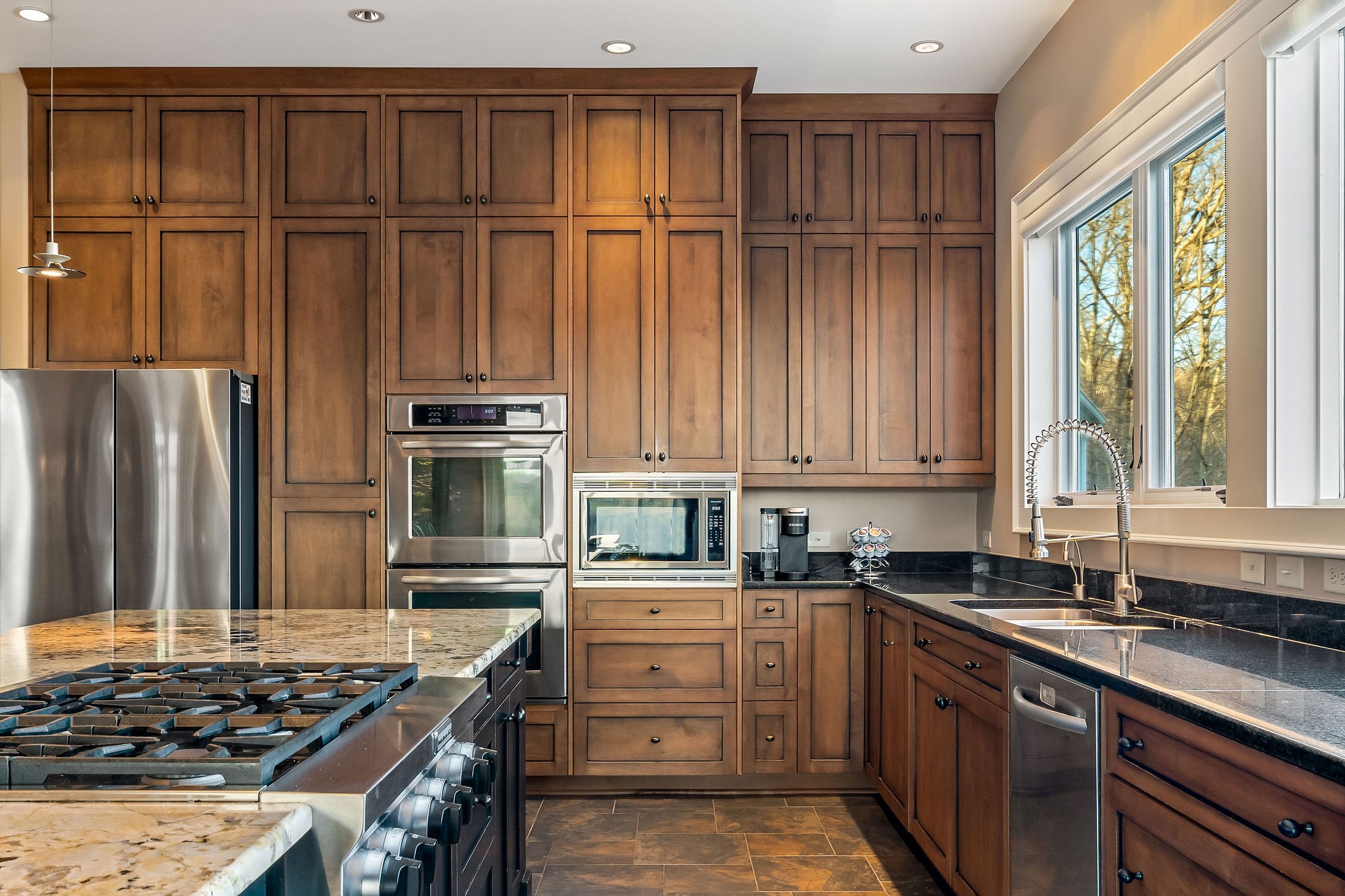 Sparta, Tennessee, 38583, United States, 3 Bedrooms Bedrooms, ,3.5 BathroomsBathrooms,Residential,Forsale,1968516