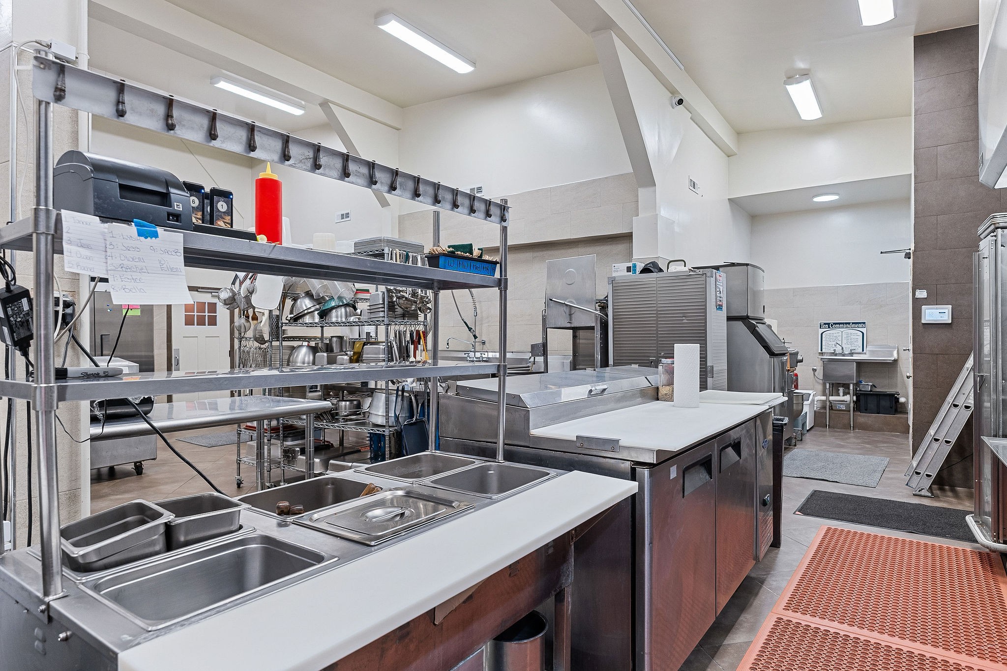 Smithville, Tennessee, 37166, United States, ,Commercial,Forsale,1999479