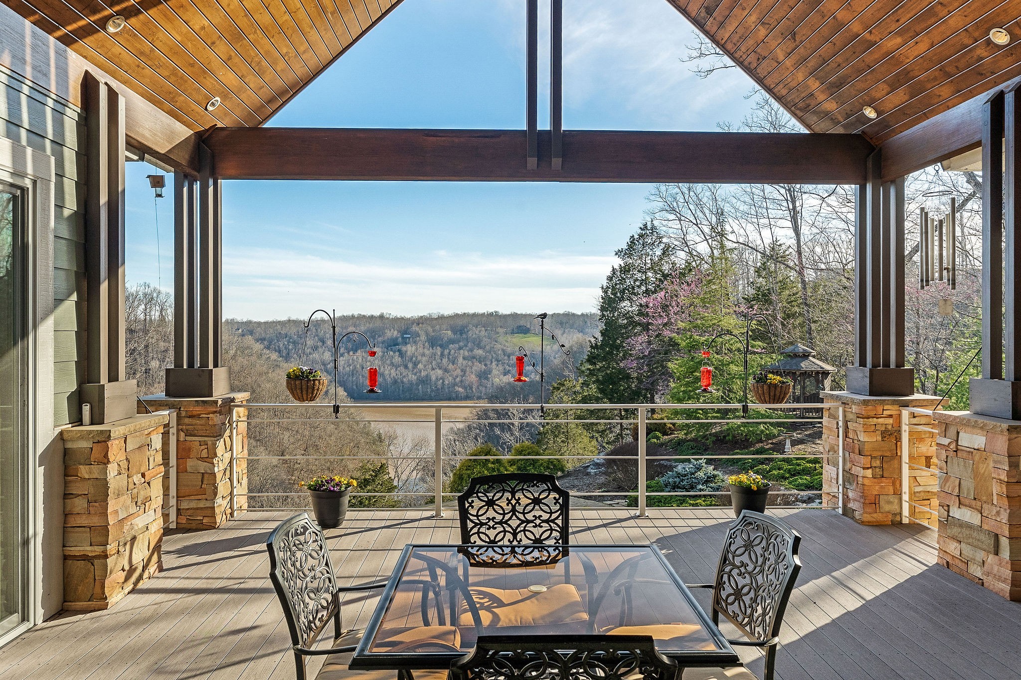 Sparta, Tennessee, 38583, United States, 3 Bedrooms Bedrooms, ,3.5 BathroomsBathrooms,Residential,Forsale,1968516