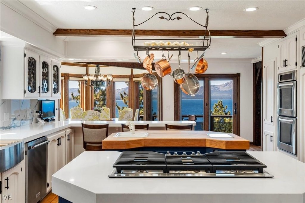 Zephyr Cove, Nevada, 89448, United States, 5 Bedrooms Bedrooms, ,6.5 BathroomsBathrooms,Residential,Forsale,1967380