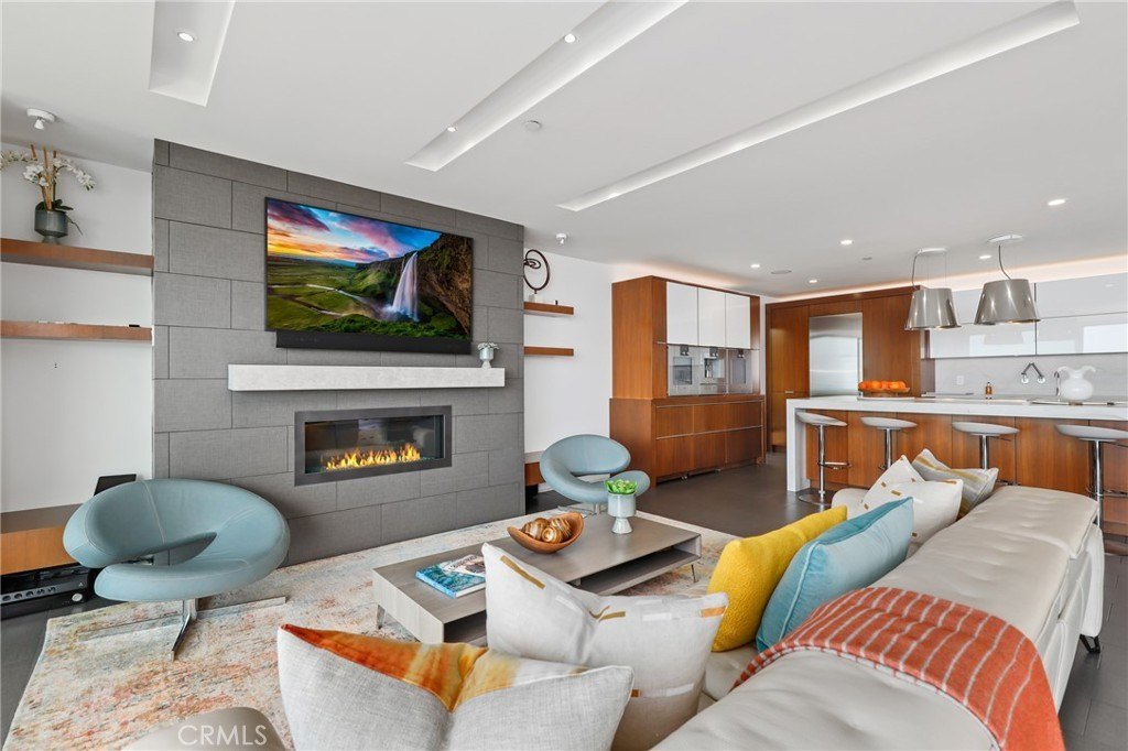 Laguna Beach, California, 92651, United States, 4 Bedrooms Bedrooms, ,4.5 BathroomsBathrooms,Residential,Forsale,1927545