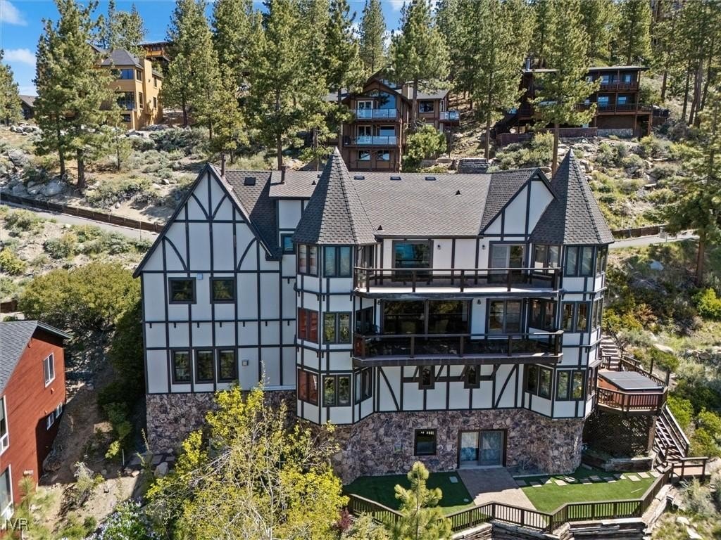 Zephyr Cove, Nevada, 89448, United States, 5 Bedrooms Bedrooms, ,6.5 BathroomsBathrooms,Residential,Forsale,1967380