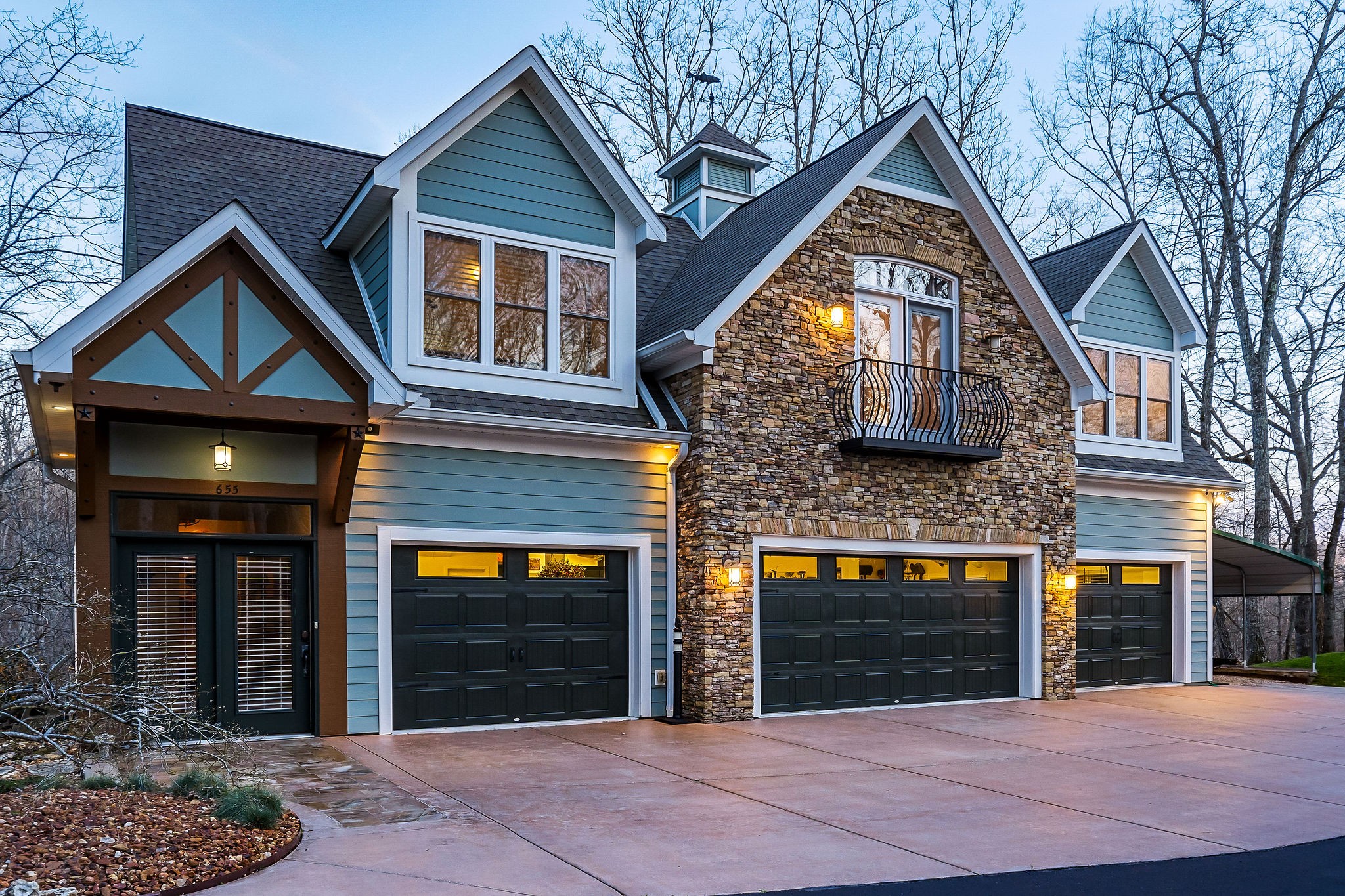 Sparta, Tennessee, 38583, United States, 3 Bedrooms Bedrooms, ,3.5 BathroomsBathrooms,Residential,Forsale,1968516