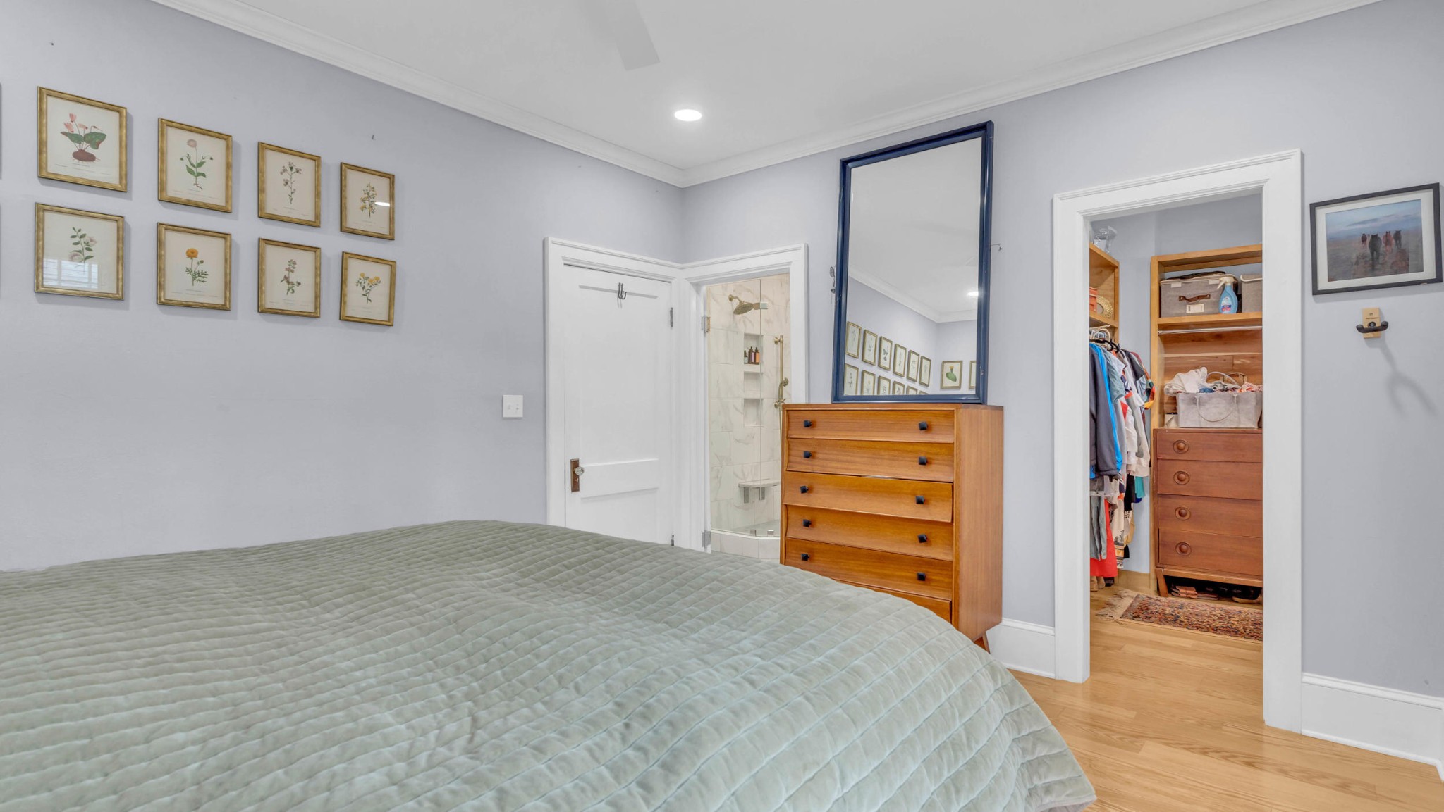 Chattanooga, Tennessee, 37405, United States, 3 Bedrooms Bedrooms, ,2 BathroomsBathrooms,Residential,Forsale,1946642