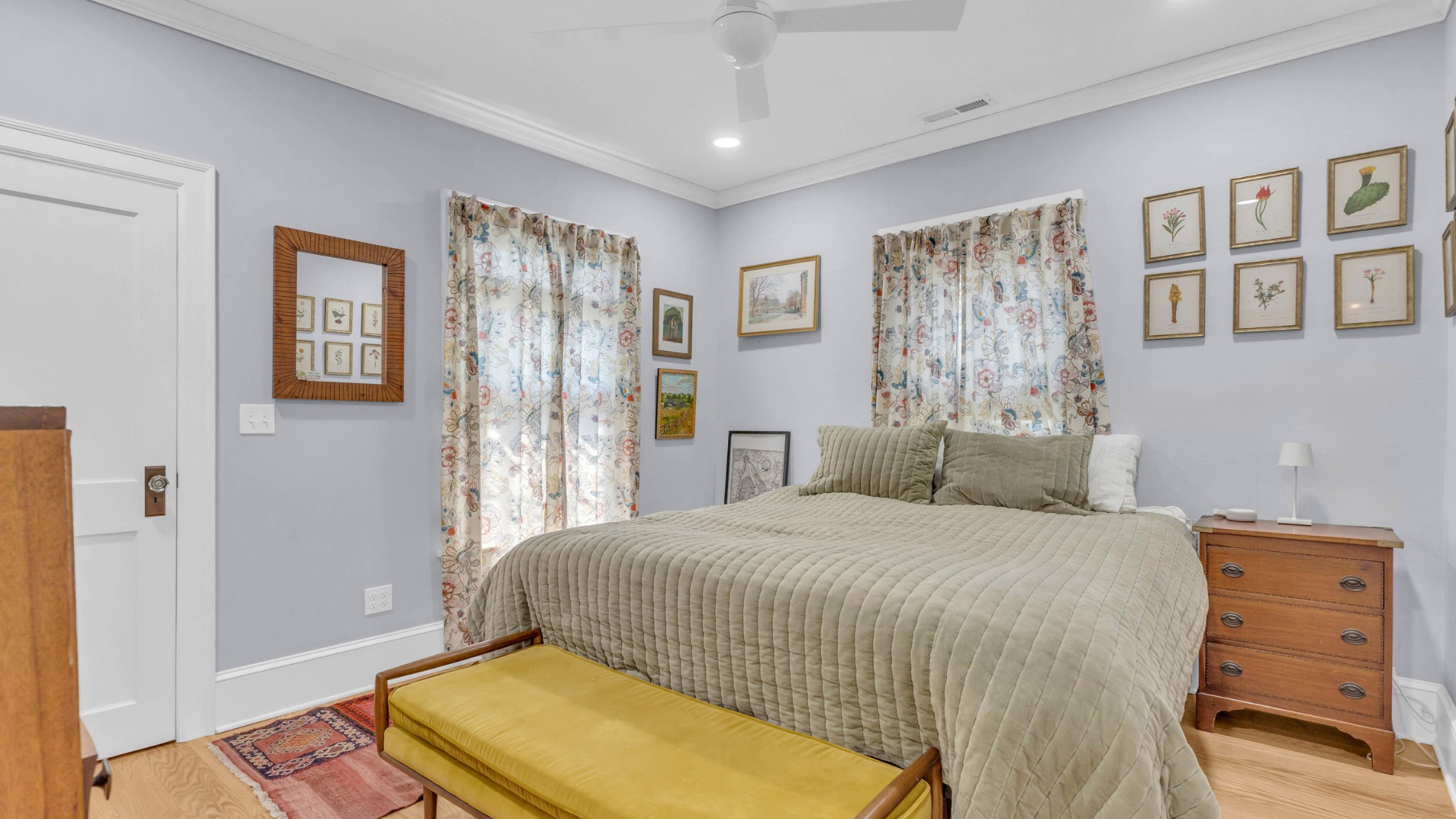 Chattanooga, Tennessee, 37405, United States, 3 Bedrooms Bedrooms, ,2 BathroomsBathrooms,Residential,Forsale,1946642