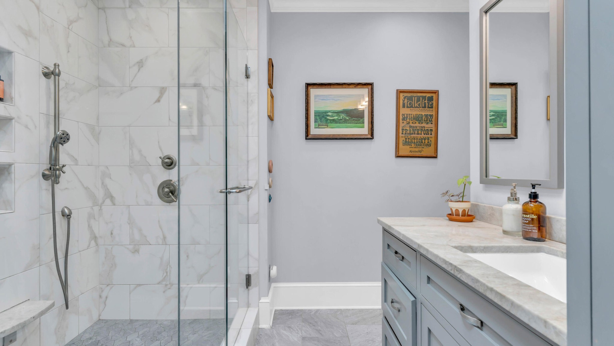 Chattanooga, Tennessee, 37405, United States, 3 Bedrooms Bedrooms, ,2 BathroomsBathrooms,Residential,Forsale,1946642