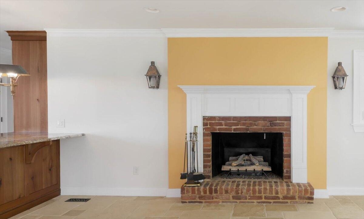 Chattanooga, Tennessee, 37404, United States, 4 Bedrooms Bedrooms, ,4.5 BathroomsBathrooms,Residential,Forsale,1963496