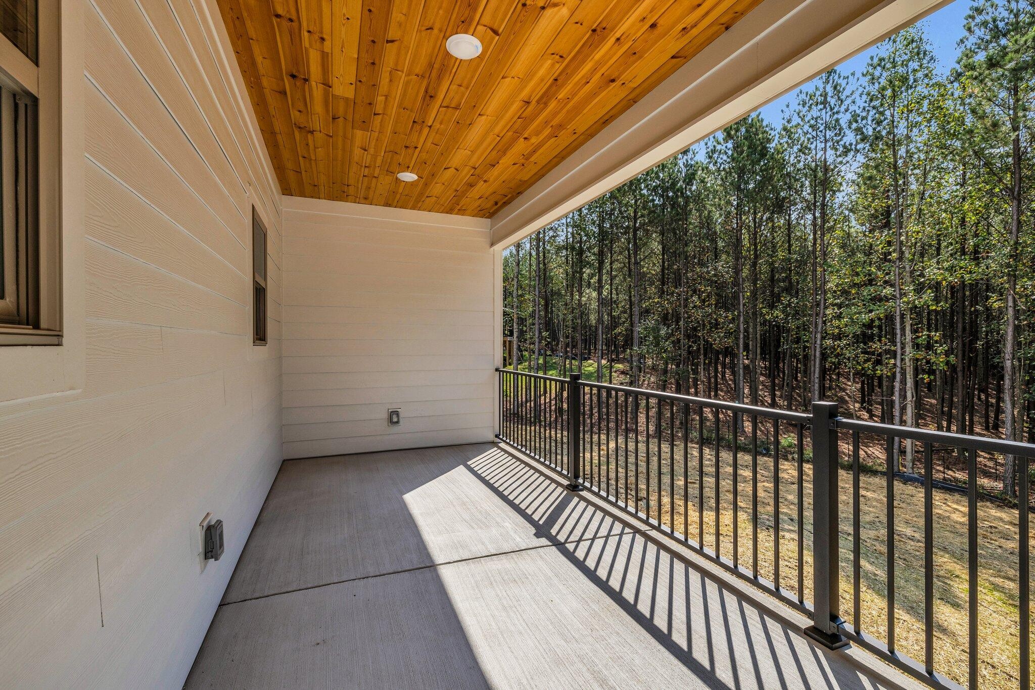 Jasper, Tennessee, 37347, United States, 3 Bedrooms Bedrooms, ,2 BathroomsBathrooms,Residential,Forsale,1894420