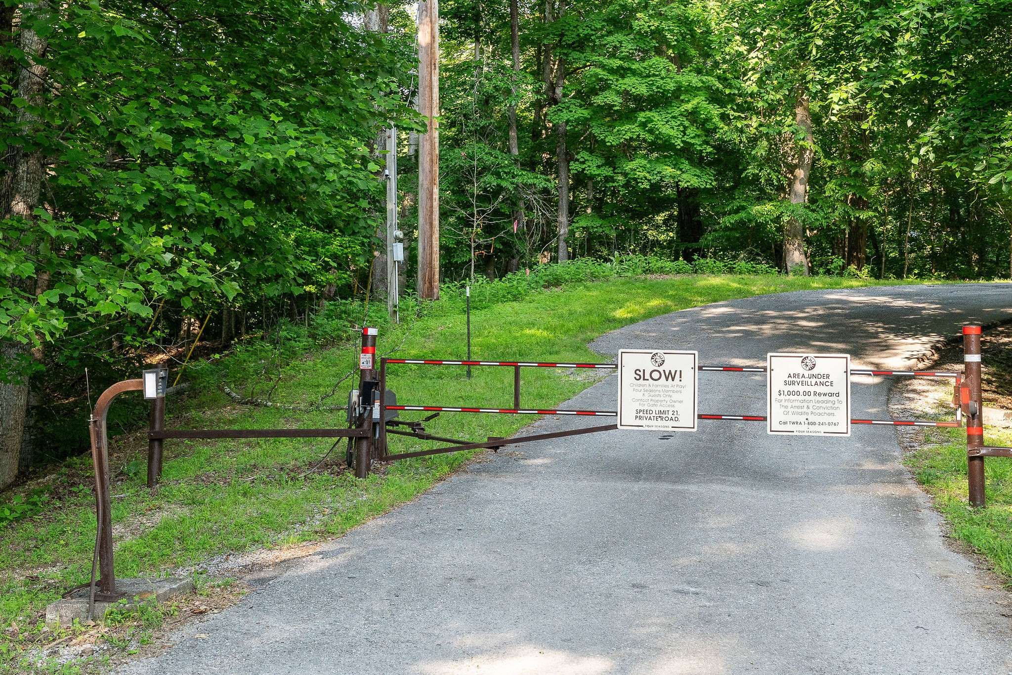 Smithville, Tennessee, 37166, United States, 4 Bedrooms Bedrooms, ,4 BathroomsBathrooms,Residential,Forsale,1999482