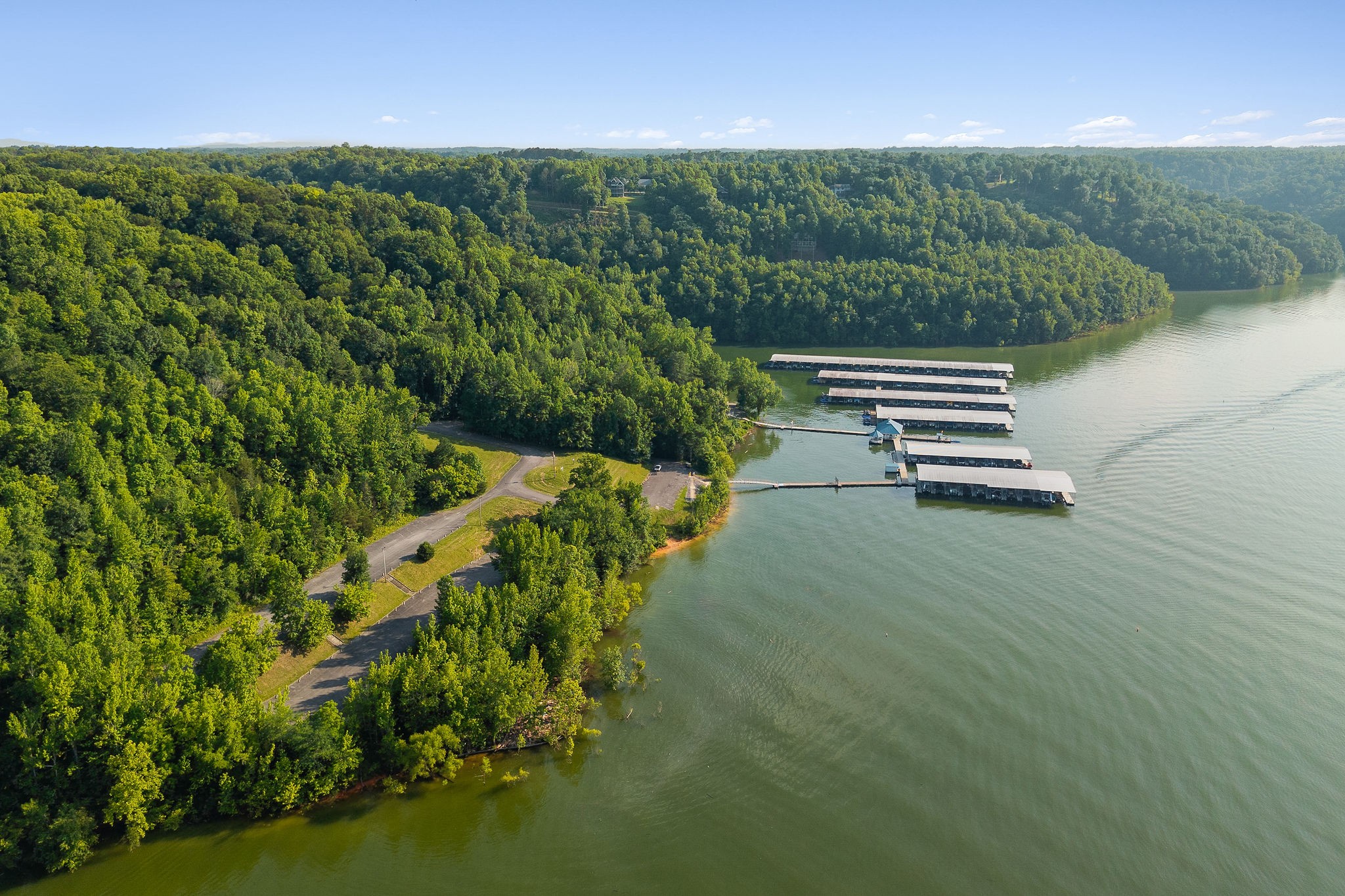 Smithville, Tennessee, 37166, United States, 4 Bedrooms Bedrooms, ,4 BathroomsBathrooms,Residential,Forsale,1999482