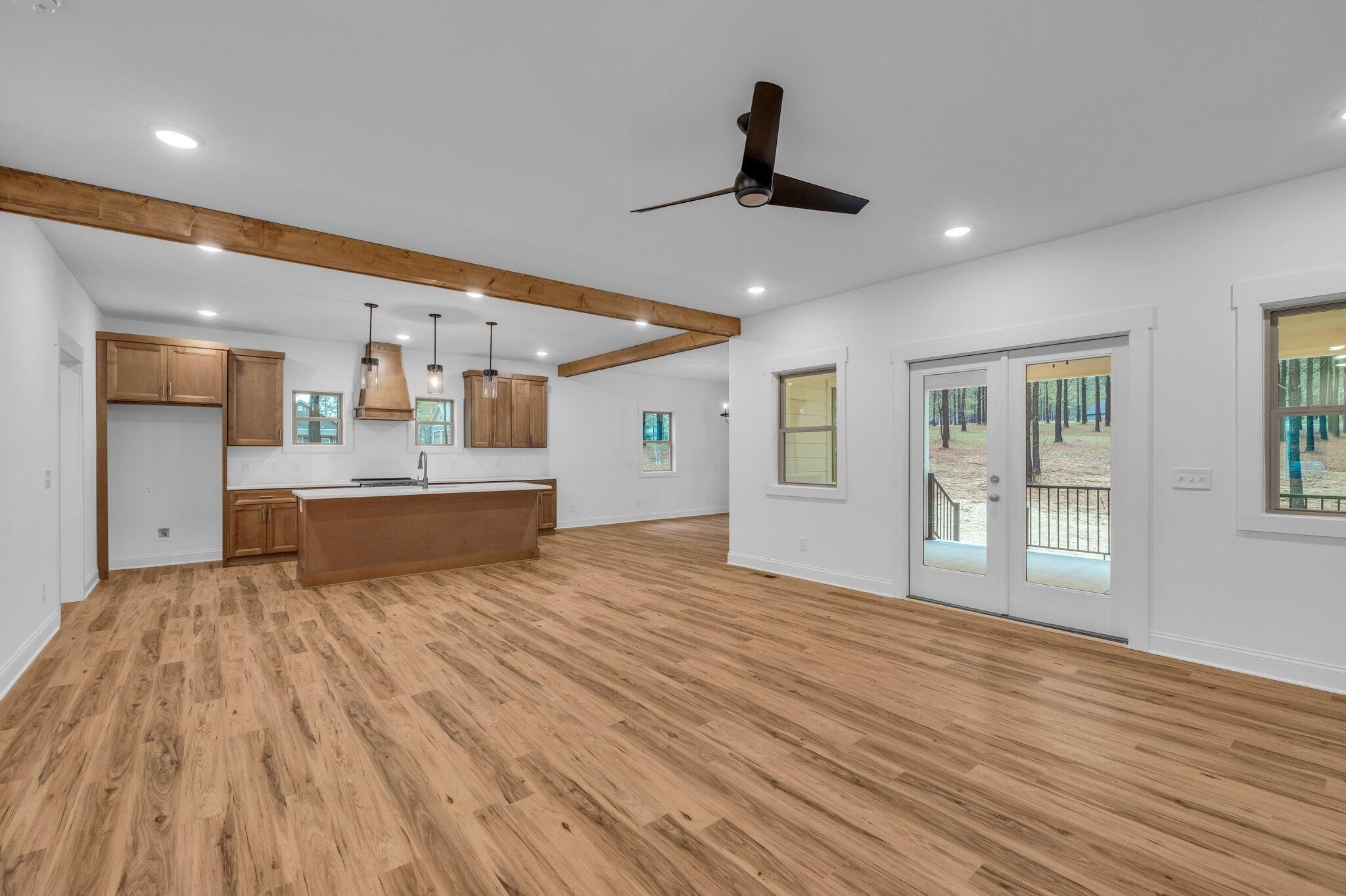 Jasper, Tennessee, 37347, United States, 3 Bedrooms Bedrooms, ,2 BathroomsBathrooms,Residential,Forsale,1894421