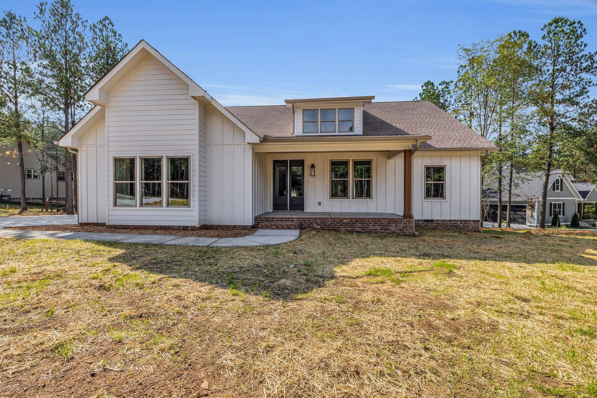 Jasper, Tennessee, 37347, United States, 3 Bedrooms Bedrooms, ,2 BathroomsBathrooms,Residential,Forsale,1894420