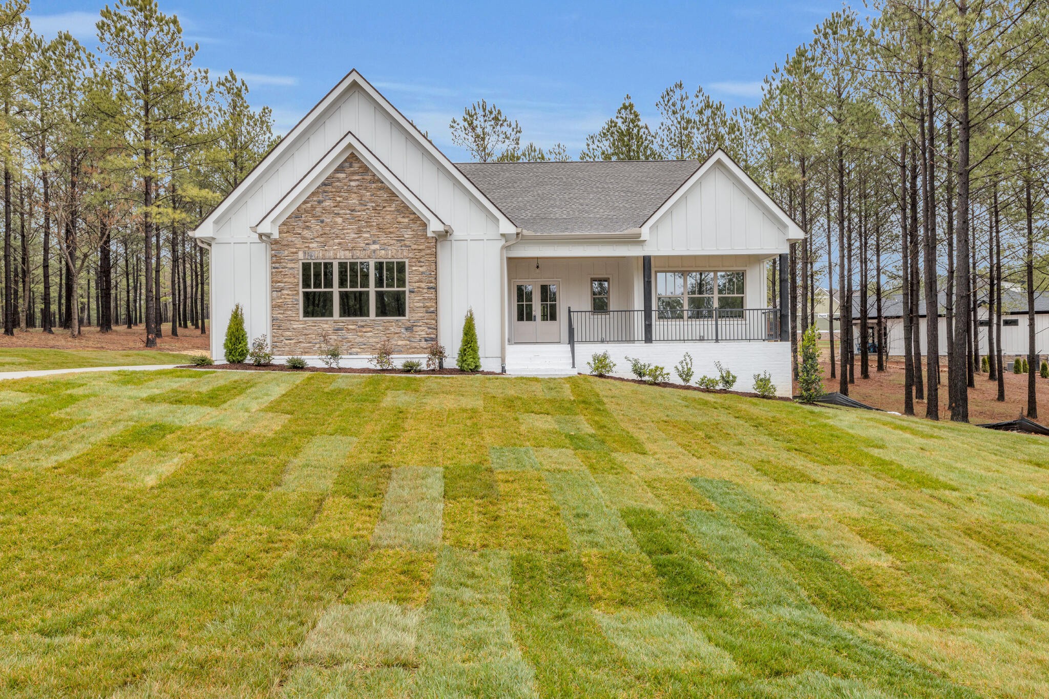 Jasper, Tennessee, 37347, United States, 3 Bedrooms Bedrooms, ,2 BathroomsBathrooms,Residential,Forsale,1894421