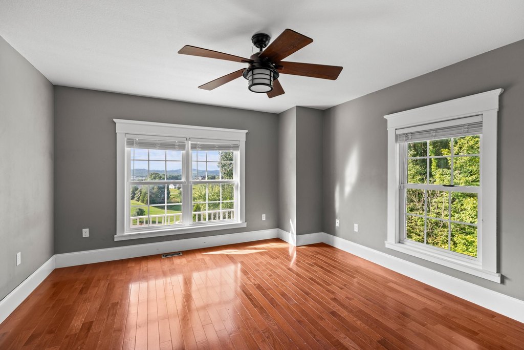 Morristown, Tennessee, 37814, United States, 3 Bedrooms Bedrooms, ,2.5 BathroomsBathrooms,Residential,Forsale,1884055