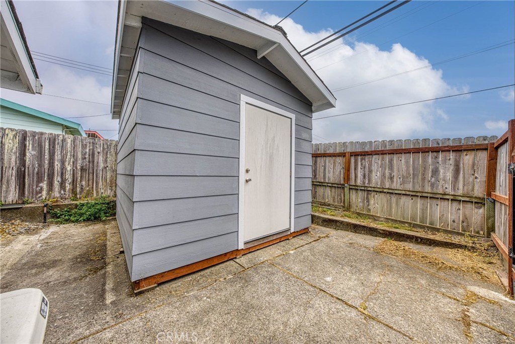 Fort Bragg, California, 95437, United States, 3 Bedrooms Bedrooms, ,2 BathroomsBathrooms,Residential,Forsale,1934037