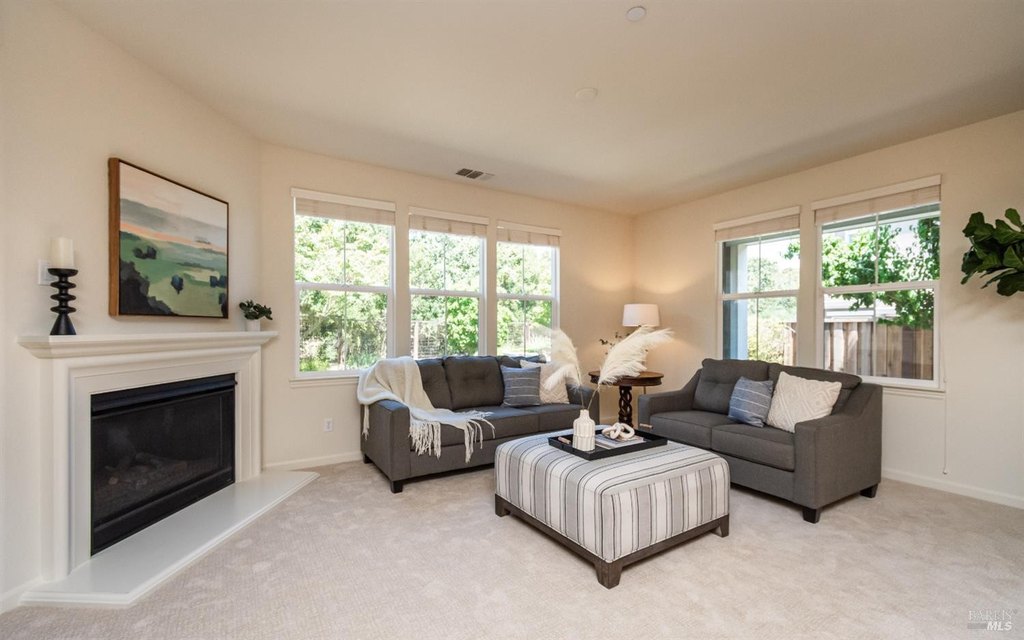 Napa, California, 94558, United States, 4 Bedrooms Bedrooms, ,2.5 BathroomsBathrooms,Residential,Forsale,1953127