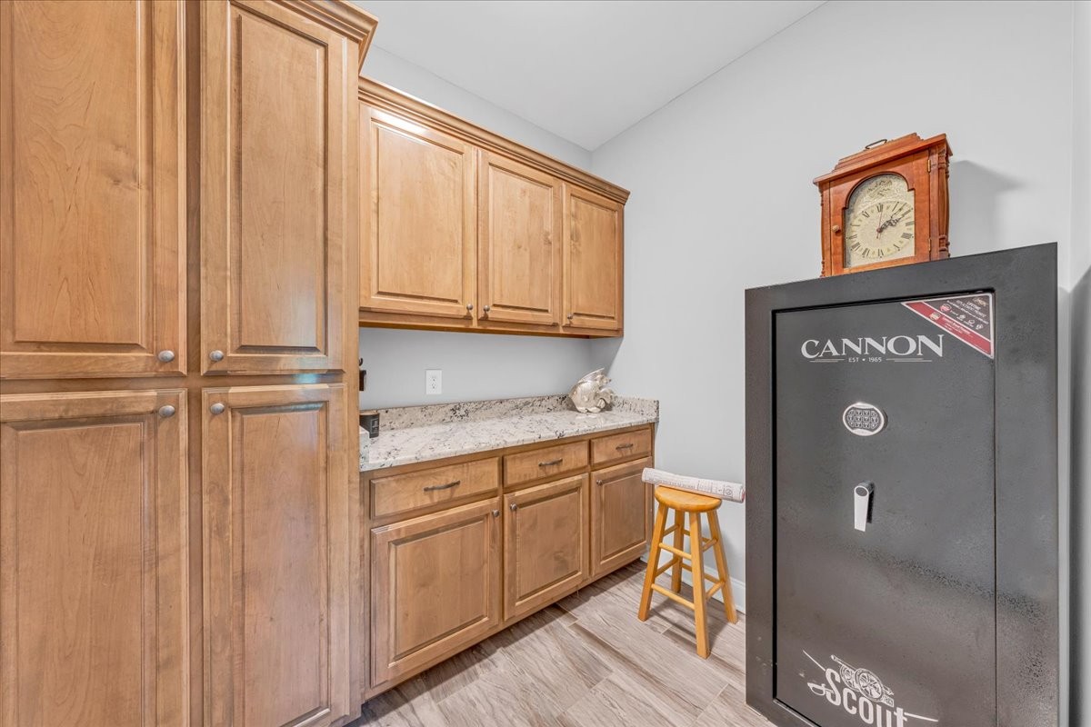 Smithville, Tennessee, 37166, United States, 4 Bedrooms Bedrooms, ,3 BathroomsBathrooms,Residential,Forsale,1999478