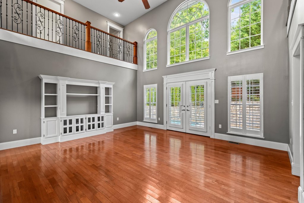 Morristown, Tennessee, 37814, United States, 3 Bedrooms Bedrooms, ,2.5 BathroomsBathrooms,Residential,Forsale,1884055