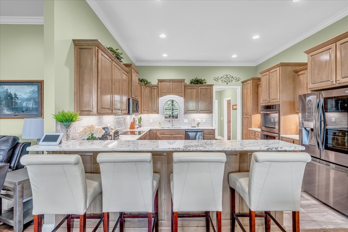 Smithville, Tennessee, 37166, United States, 4 Bedrooms Bedrooms, ,3 BathroomsBathrooms,Residential,Forsale,1999478