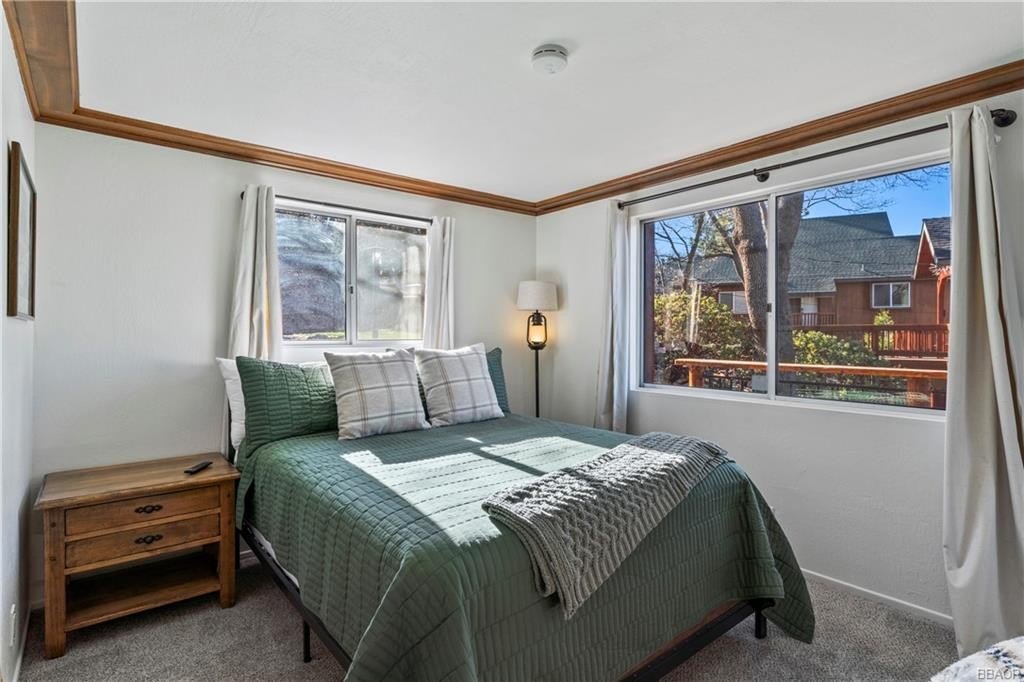 Lake Arrowhead, California, 92352, United States, 4 Bedrooms Bedrooms, ,3 BathroomsBathrooms,Residential,Forsale,1934022