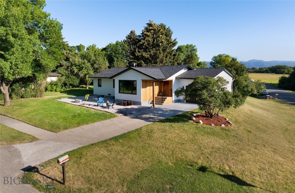 Bozeman, Montana, 59715, United States, 5 Bedrooms Bedrooms, ,3 BathroomsBathrooms,Residential,Forsale,1915008