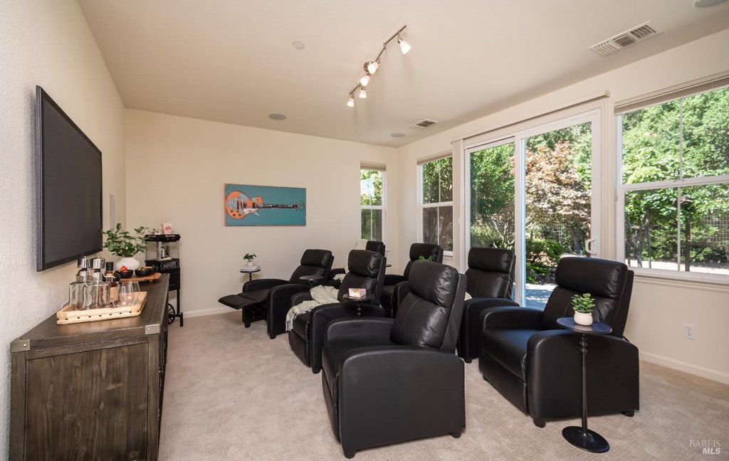 Napa, California, 94558, United States, 4 Bedrooms Bedrooms, ,2.5 BathroomsBathrooms,Residential,Forsale,1953127