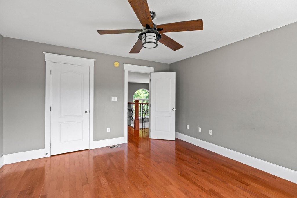 Morristown, Tennessee, 37814, United States, 3 Bedrooms Bedrooms, ,2.5 BathroomsBathrooms,Residential,Forsale,1884055