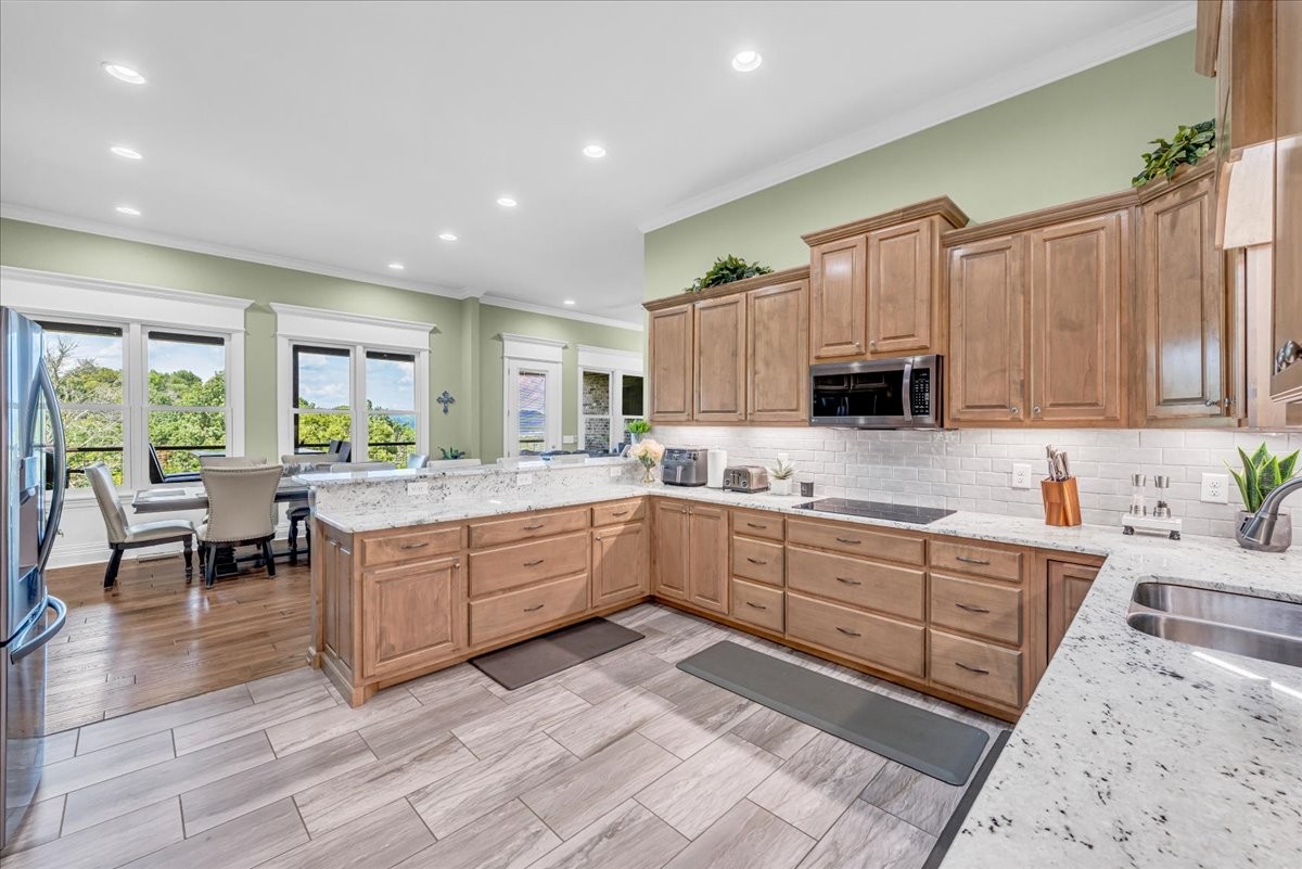 Smithville, Tennessee, 37166, United States, 4 Bedrooms Bedrooms, ,3 BathroomsBathrooms,Residential,Forsale,1999478