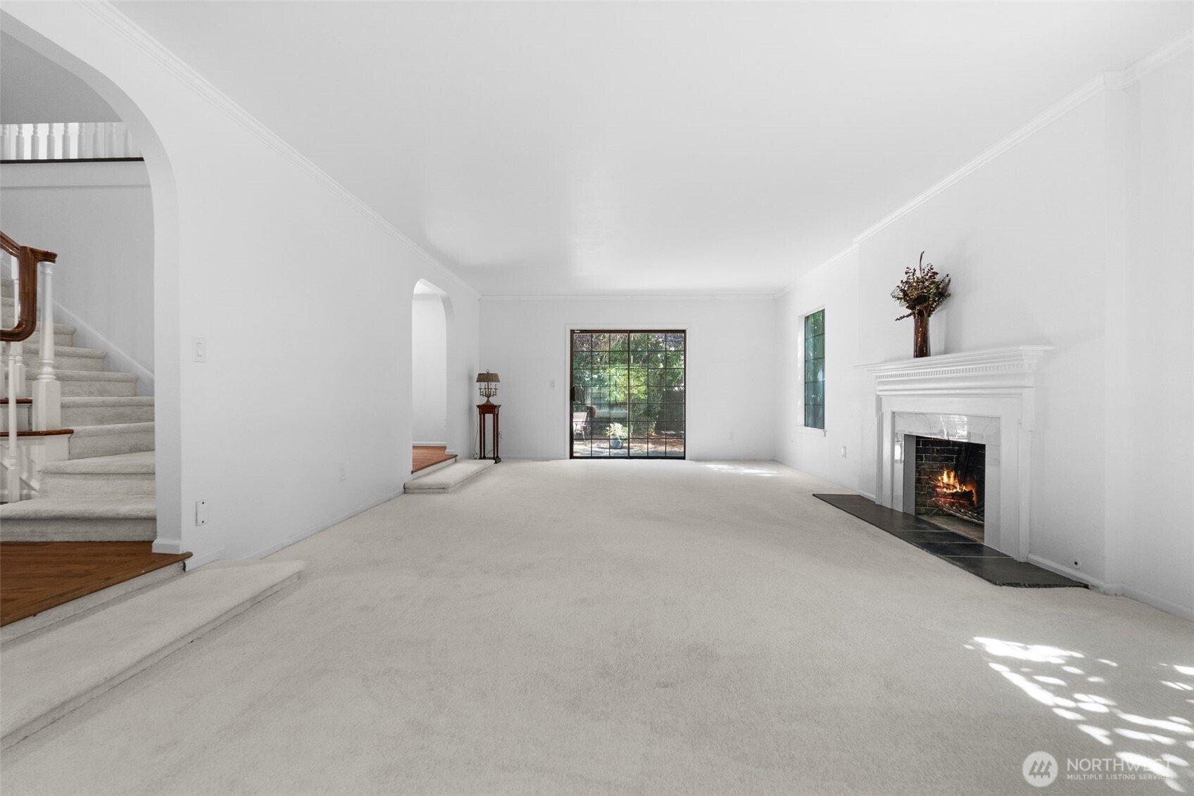 Lakewood, Washington, 98498, United States, 5 Bedrooms Bedrooms, ,2.5 BathroomsBathrooms,Residential,Forsale,1946237