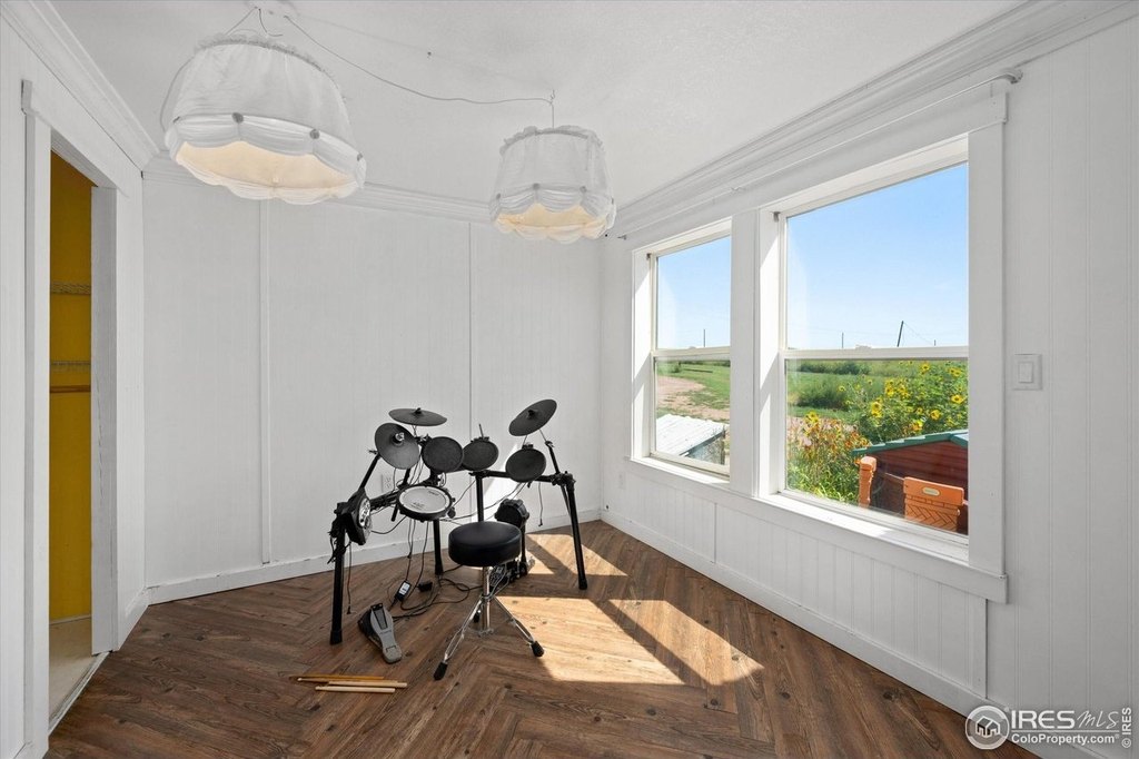Snyder, Colorado, 80750, United States, 4 Bedrooms Bedrooms, ,2 BathroomsBathrooms,Residential,Forsale,1926784