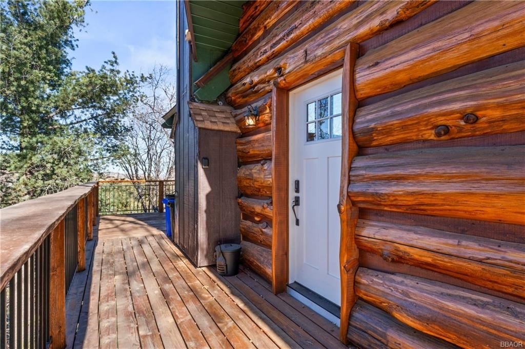 Lake Arrowhead, California, 92352, United States, 4 Bedrooms Bedrooms, ,3 BathroomsBathrooms,Residential,Forsale,1934022