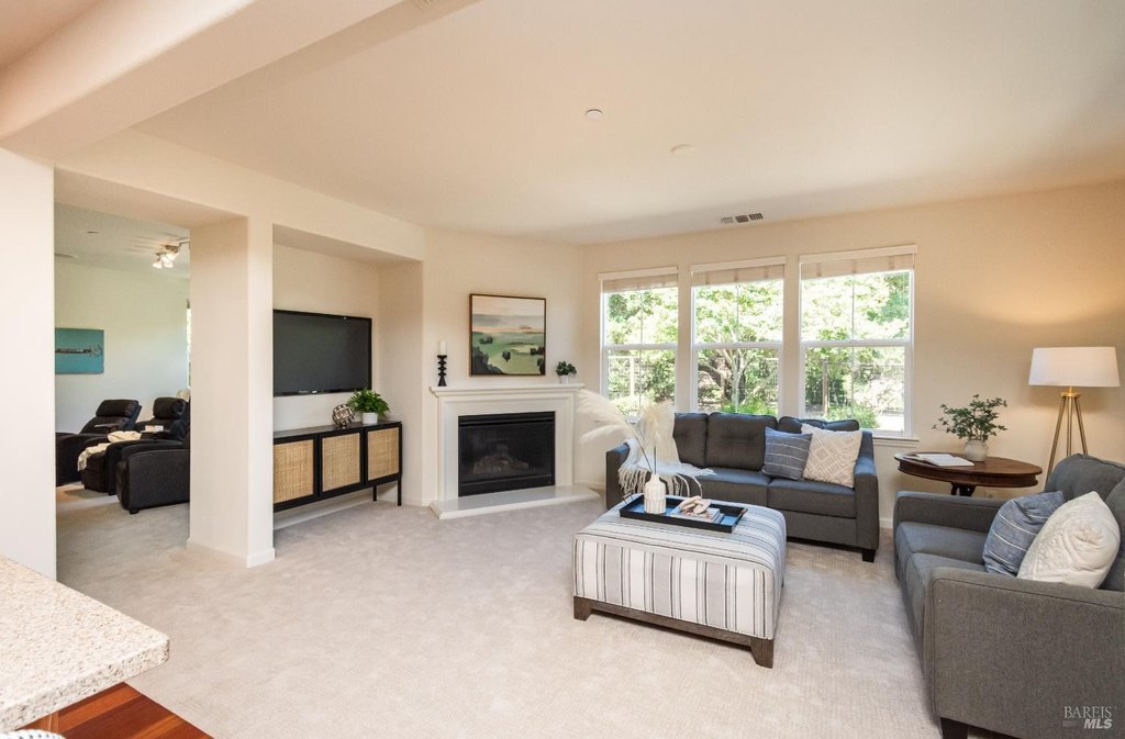 Napa, California, 94558, United States, 4 Bedrooms Bedrooms, ,2.5 BathroomsBathrooms,Residential,Forsale,1953127