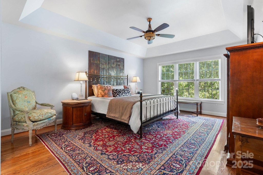 Hickory, North Carolina, 28601, United States, 4 Bedrooms Bedrooms, ,3.5 BathroomsBathrooms,Residential,Forsale,1934926