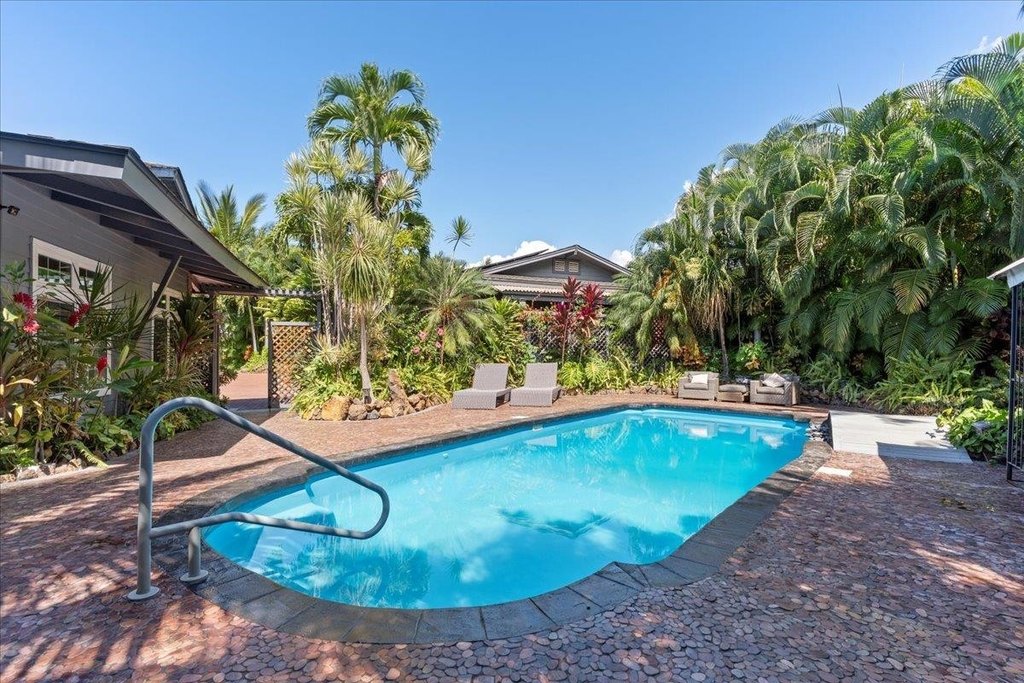 Kihei, Hawaii, 96753, United States, 5 Bedrooms Bedrooms, ,6 BathroomsBathrooms,Residential,Forsale,1944118
