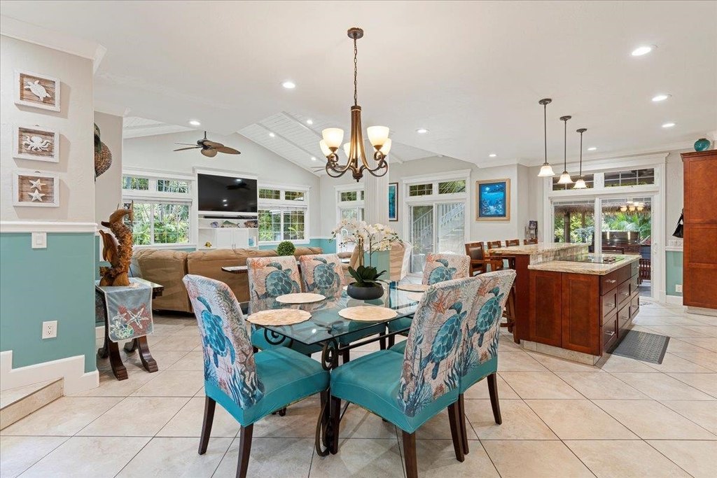 Kihei, Hawaii, 96753, United States, 5 Bedrooms Bedrooms, ,6 BathroomsBathrooms,Residential,Forsale,1944118